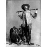 Buffalo Bill, en 1892. Une posture devenue légendaire. Photo Burke.