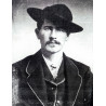 Wyatt Earp, vers 1875. Irascible et
querelleur, il avait des instincts de
tueur impitoyable.